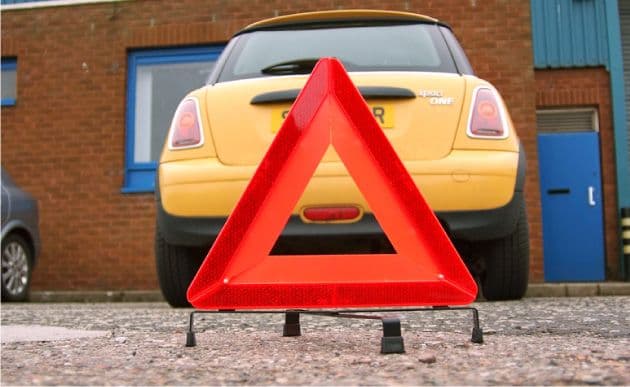 57799 Vehicle Warning Triangle in Case (460x160x35mm) Safety Sign