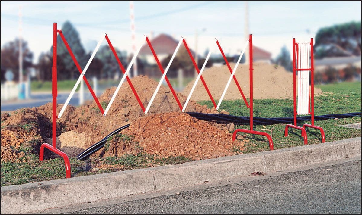 57994 Extending safety barrier (3m x 1m) (3000x1000mm) Safety Sign