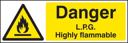 14427M Danger LPG highly flammable Rigid Plastic (600x200mm) Safety Sign