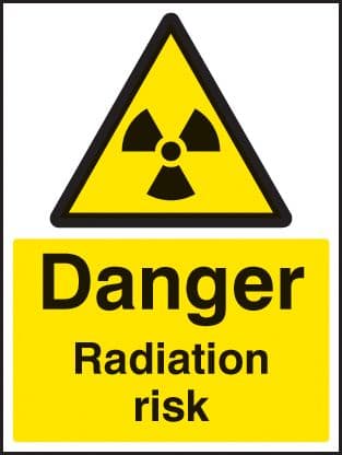 14462E Danger radiation risk Rigid Plastic (200x150mm) Safety Sign